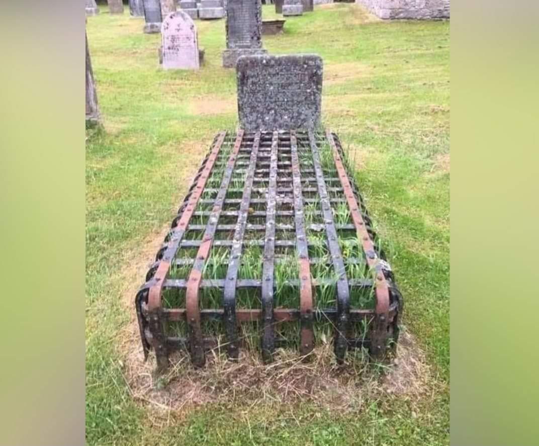 One+less+zombie+to+worry+about%26%238230%3B