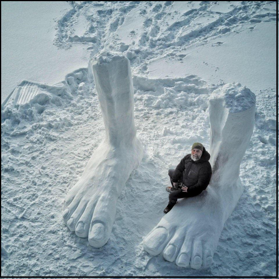 Two+feet+of+snow%2C+roughly.