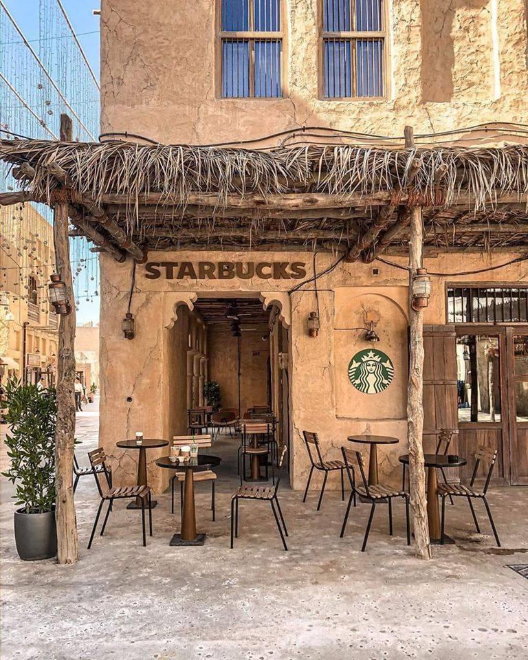 Starbucks+in+Dubai+seems+nice.