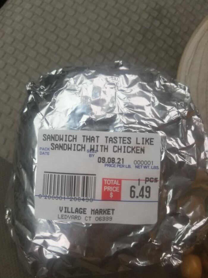 this+sandwich+totally+tastes+like+a+sandwich